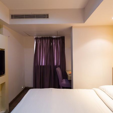 Hotel Vishakhapatnam, Dwarka Nagar à Visakhapatnam Extérieur photo