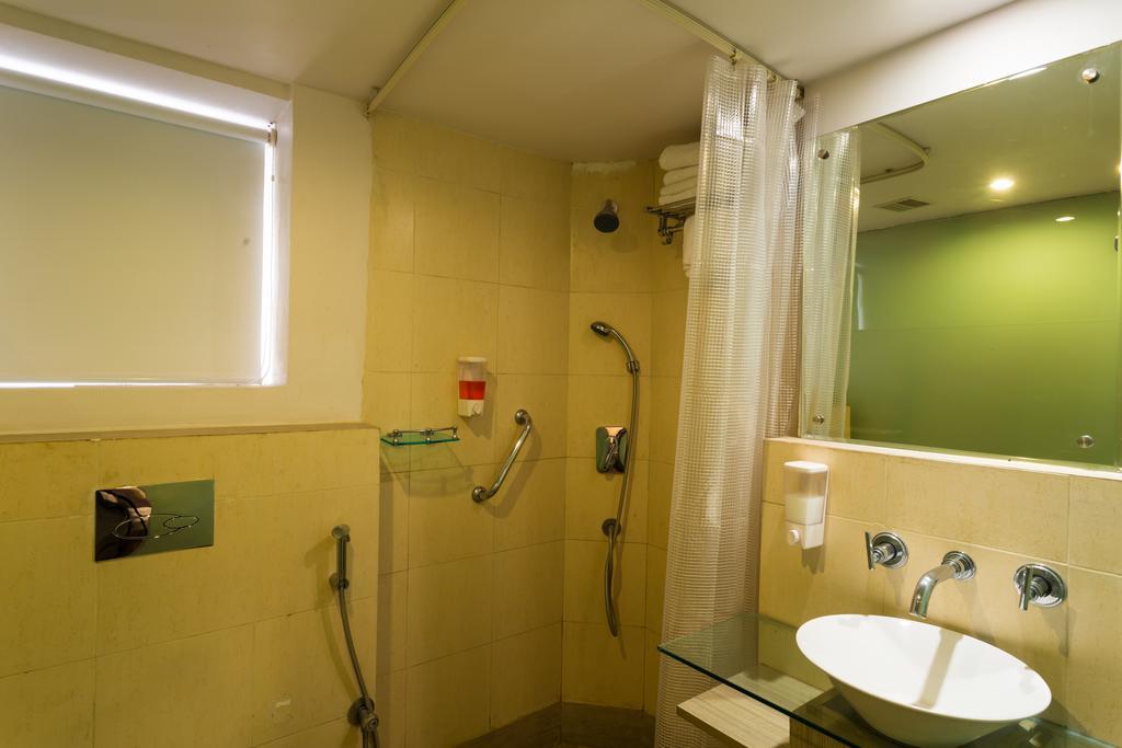 Hotel Vishakhapatnam, Dwarka Nagar à Visakhapatnam Extérieur photo