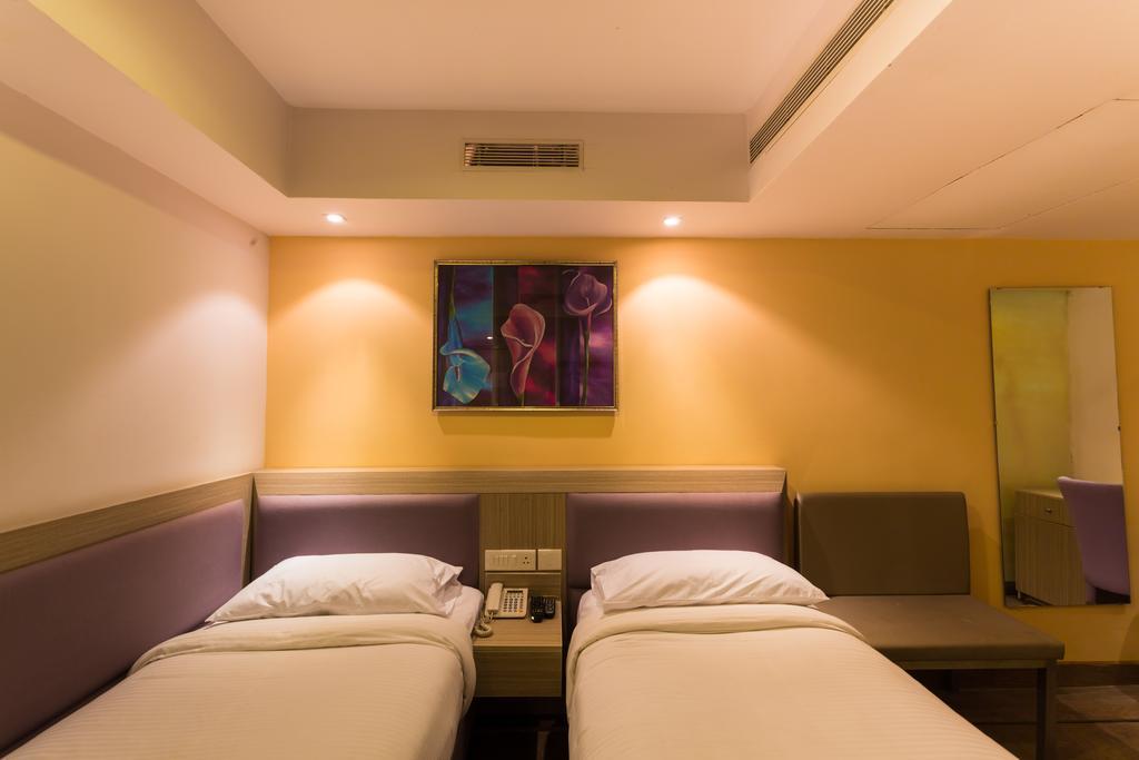 Hotel Vishakhapatnam, Dwarka Nagar à Visakhapatnam Extérieur photo